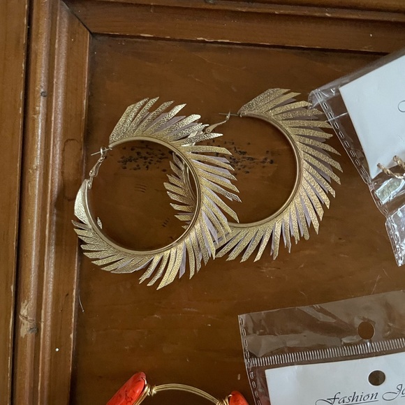 Gold jewelry - Picture 5 of 9